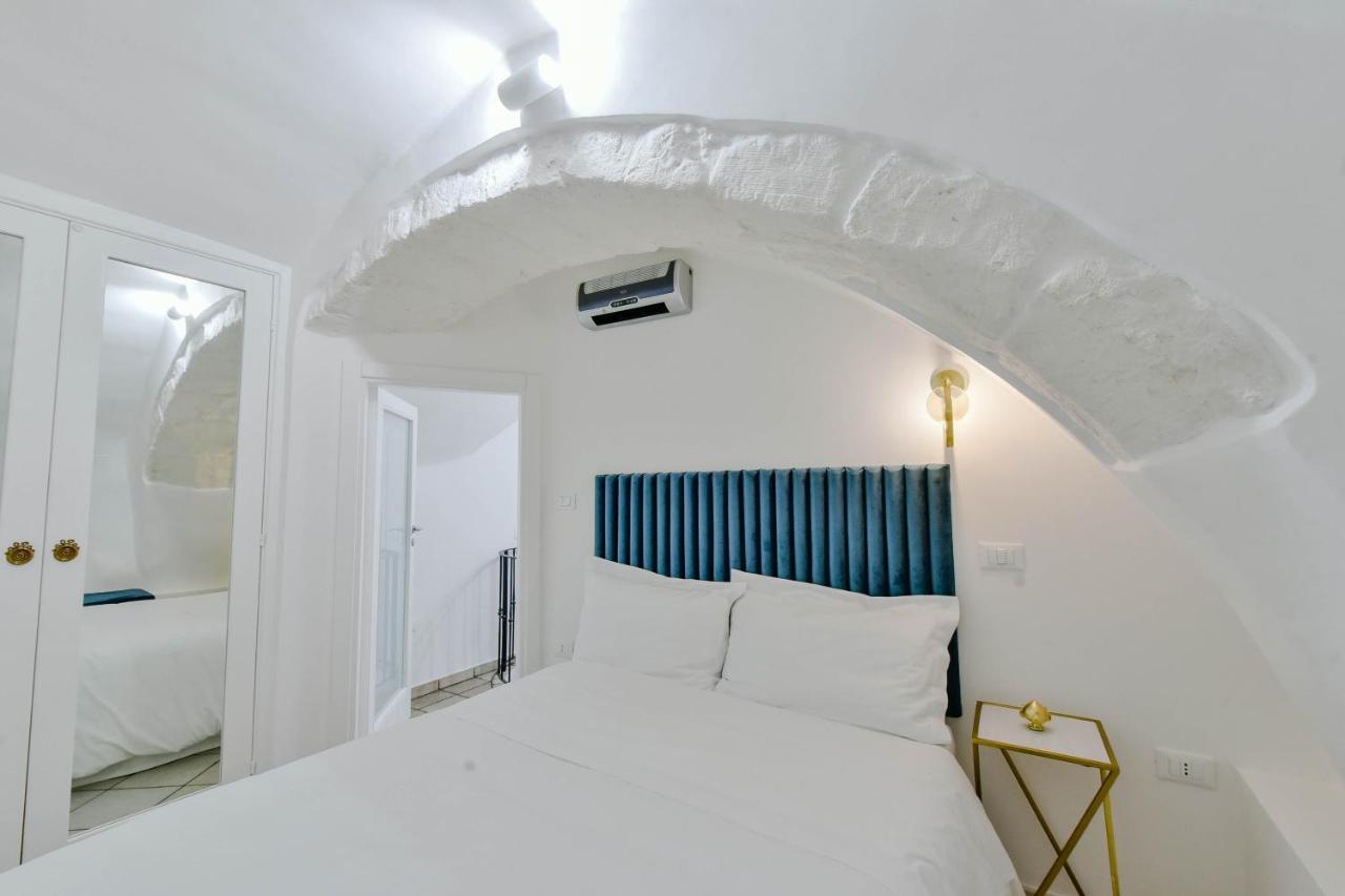 Antigone Apartment Ostuni Exterior photo